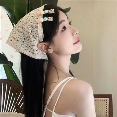 黑暗扫描仪海报